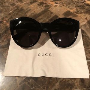 Gucci rounds sunglasses